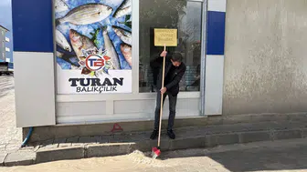 Diyadin’de sağanak hayatı durma noktasına getirdi