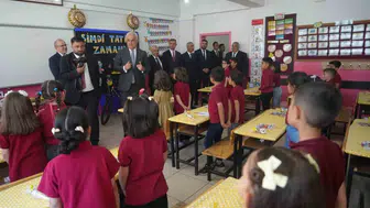 Muş’ta 96 bin kişilik karne günü coşkusu yaşandı