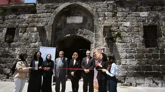 Bitlisli öğrencilerin Hazo Hanı sergisi duygusal anlar yaşattı
