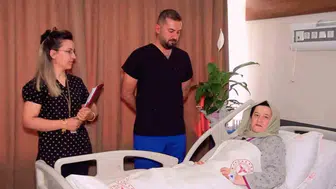 Şanlıurfa'da 29 santimetrelik dev kitle ameliyatla alındı