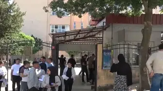 Siirt'te üniversite hayali kuran binlerce aday sınavı tamamladı