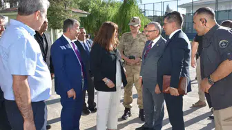 Okul saldırılarını araştıran komisyon Siverek’te inceleme yaptı