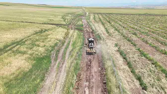 Siirtli çiftçinin tarlaya giden yolu yenileniyor