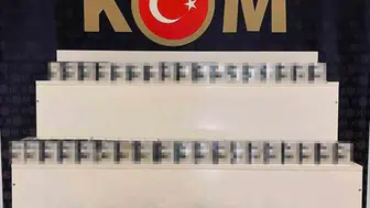 Muşta üç iş yerine kaçak sigara baskını yapıldı