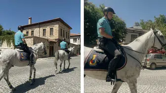 Harput sokaklarında atlı jandarma devriyesi
