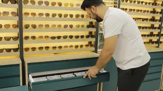 İnternetten lens satışına izin veren yönetmelik sonrası TİTCK yönetiminde değişim yaşandı