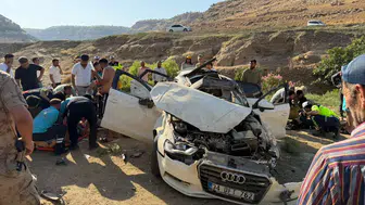 Şırnak Güçlükonak yolunda kontrolden çıkan araç şarampole yuvarlandı