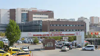 Mardin'de damda uyuyan 12 yaşındaki çocuğa yorgun mermi isabet etti