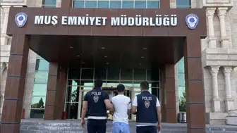 Muş polisi aranan hükümlüyü uyuşturucu suçundan cezaevine gönderdi