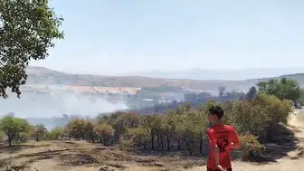 Elazığ Sugözü Mahallesindeki korkutan yangın ekiplerin müdahalesiyle tamamen söndürüldü
