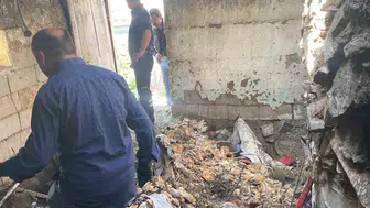 Van Başkale'de tandır evi alevlere teslim oldu