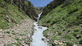 Van Çatakta yirmi yıllık kuraklık eriyen kar sularıyla sona erdi