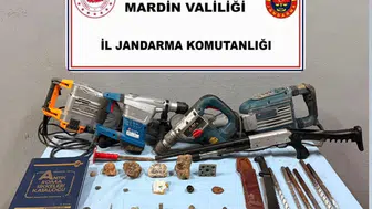 Mardin’deki kaçakçılık operasyonunda 1500 yıllık Roma mozaiği bulundu