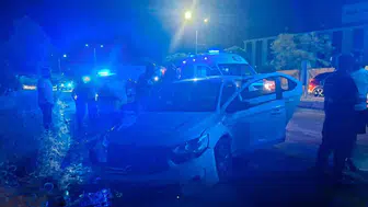 Bingöl Elazığ yolunda otomobiller çarpıştı