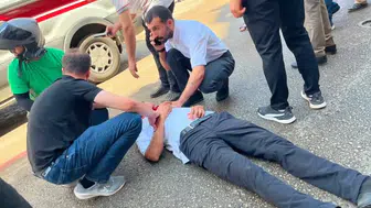 Elazığ merkezde yolun karşısına geçmek isteyen kişi otomobil çarpmasıyla yaralandı