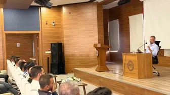 Vanlı genç din görevlileri vizyon ve tecrübe paylaşımı için bir araya geldi