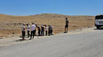 Şanlıurfa arazisinde battaniyeye sarılı halde yabancı uyruklu bir kişinin cansız bedeni bulundu