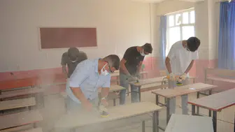Mardinli öğrenciler okul sıralarını geri dönüşümle yeniden hayata kazandırıyor