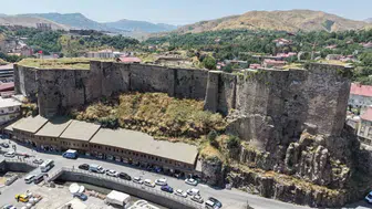 Bitlis Kalesi’ndeki tarihi kazı çalışmalarında sona gelindi