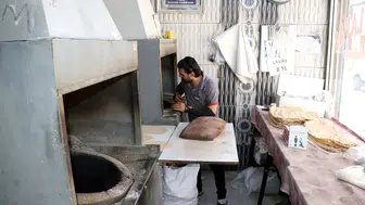 Vanlı fırıncı tandır başında yazdıği romanla hayallerine ulaştı