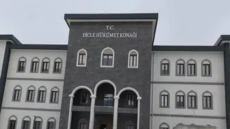 Diyarbakır Dicle ilçesinde yarım yılda binlerce kök kenevir bulundu