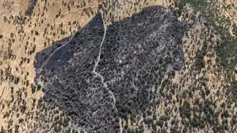Kulp kırsalında çıkan yangın 50 dönümlük araziyi küle çevirdi