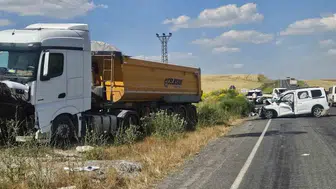 Muş Bulanık yolundaki feci kazada dede ve torunu hayatını kaybetti