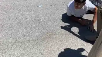 Patnos ilçesinde bisiklet süren üç çocuk otomobil çarpması sonucu yaralandı