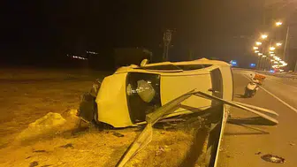 Siirt çevre yolunda takla atan araçtan sürücü burnu bile kanamadan çıktı