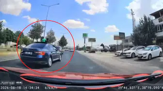 Diyarbakır trafiğinde iki çocuğun yürekleri ağza getiren araç üstü yolculuğu