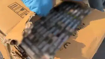 Batman yolunda durdurulan araçtan binlerce paket kaçak sigara çıktı
