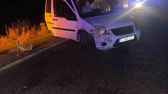 Gercüş'te kavşakta çarpışan iki araçta 4 kişi yaralandı