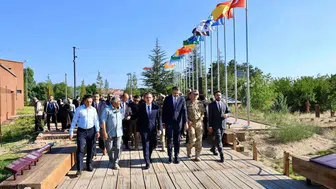 Malazgirt Zaferi hazırlıkları için Ahlat’ta güvenlik zirvesi toplandı