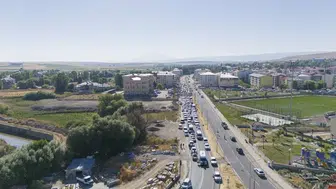 Bulanık'tan Malazgirt Zaferi'ne binlerce kişilik katılım