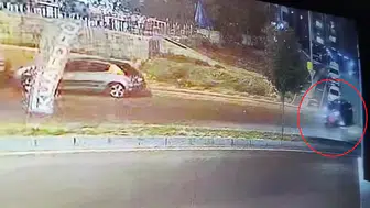 Diyarbakır'da ters yönde giden motokurye ölümden döndü: O anlar kamerada