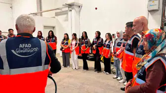 Elazığlı gönüllüler olası afetler için arama kurtarma eğitimi alıyor