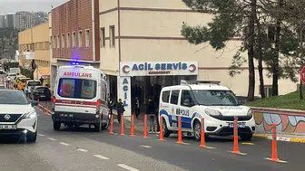 Birecik'te 3 yaşındaki çocuk dedesinin otomobilinin altında kaldı