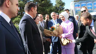 Bakan Göktaş Van temaslarında sosyal destek vurgusu yaptı