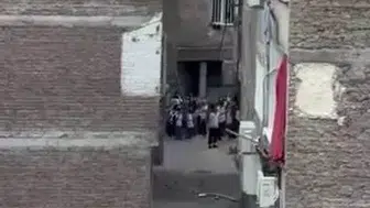 Diyarbakır Sur ilçesinde bir apartman dairesinde yangın paniği yaşandı