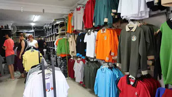 Elazığ mağazalarında okul kıyafeti telaşı başladı