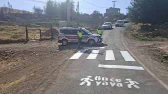 Kurtalan ilçesindeki okullarda yaya geçitleri yenilendi