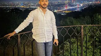 Şanlıurfa'da koyun sürüsüne çarpan otomobilin sürücüsü hayatını kaybetti