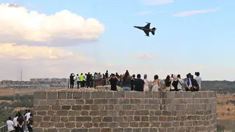 SOLOTÜRK Diyarbakır semalarında nefes kesen bir prova gerçekleştirdi