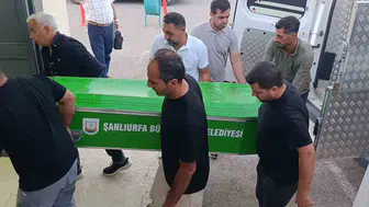 Şanlıurfa Bozova yolunda feci kaza dört kişi hayatını kaybetti