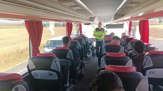Malazgirt yolunda otobüslere jandarma denetimi