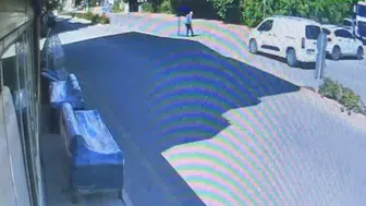 Elazığ'da yaşlı adama çarpan aracın güvenlik kamerası görüntüleri ortaya çıktı