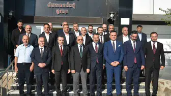Elazığ Ticaret Borsası Bakan Yardımcısı Aydoğdu ve protokolü ağırladı