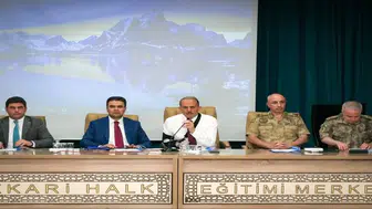 Hakkari okullarında güvenlik ve sağlık önlemleri masaya yatırıldı