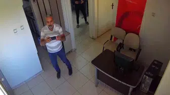 Şanlıurfa'da depreme haber masasında yakalanan muhabirlerin zor anları