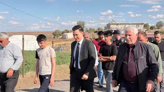 Çermik ilçesinde mahalle yollarındaki yenileme çalışmaları yerinde incelendi